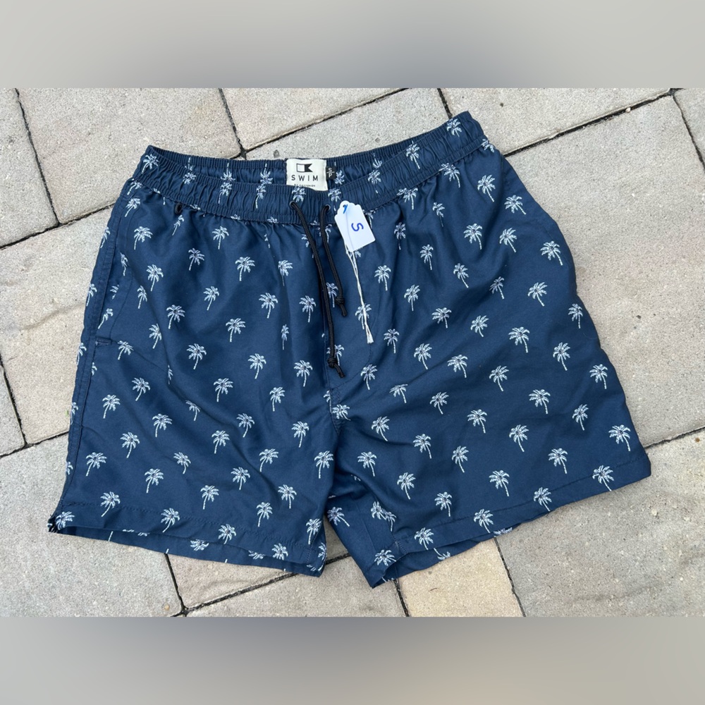 Cotton On Dark Blue Palm Tree Print Men's Swim Shorts
